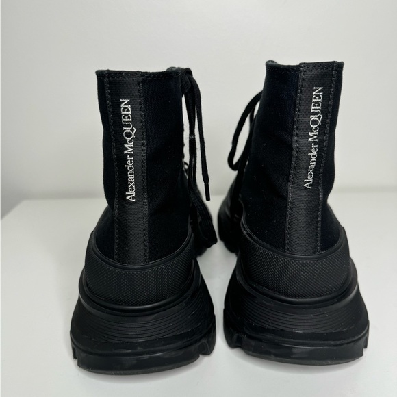 Alexander McQueen Black Tread Slick Boots - Size 38 - Picture 5 of 11